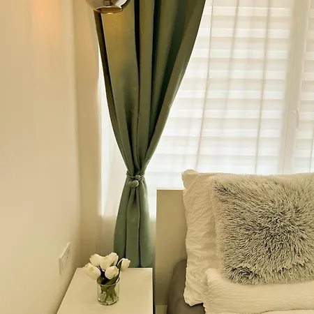 Vibe S31 ,ac,free Parking Διαμέρισμα *