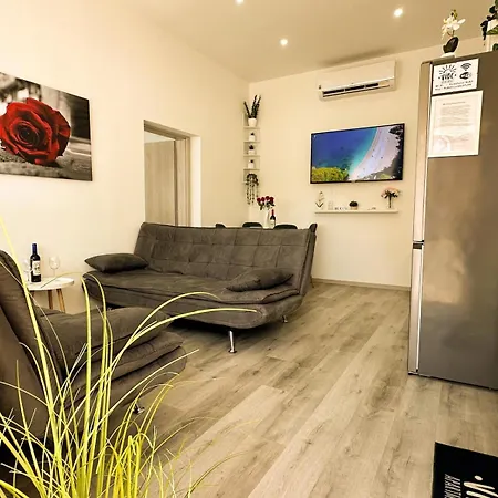 Vibe S31 ,ac,free Parking Διαμέρισμα *