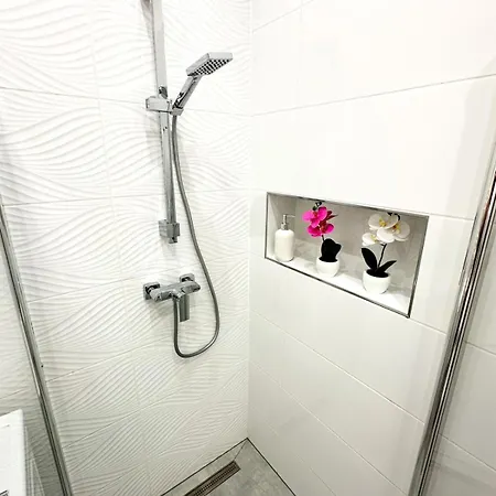 Vibe S31 ,ac,free Parking Διαμέρισμα